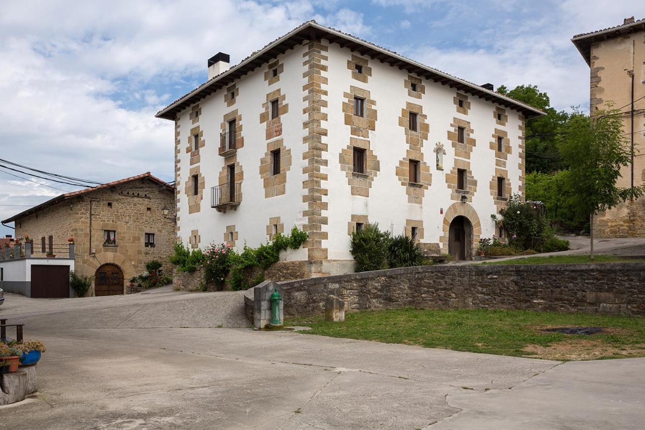 Casa Rural Enea Oskotz エクステリア 写真